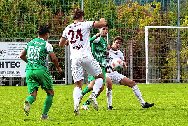 Bild 11: SV Deggenhausertal schlägt TSV Aach-Linz 3:0. Wir waren mit der Kamera dabei!