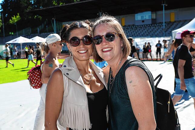 Bild 30: Gute-Zeit: Bilder von DJ Pretty Pink und Anja Schneider beim Festival in Konstanz