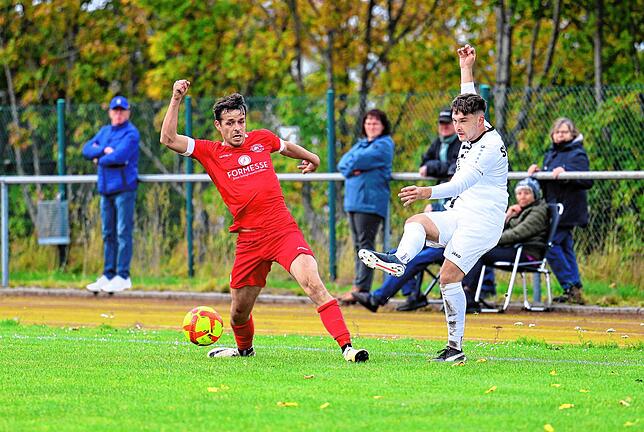 Bild 23: Unsere Bildergalerie vom Spitzenspiel der Bezirksliga Schwarzwald zwischen Löffingen und Aasen