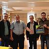Sie stehen geschlossen hinter dem Projekt Herbstwind (von links): Ralf Eckert (Vizepräsident), Dagobert Ebner (Dirigent), Peter Fräßle ...