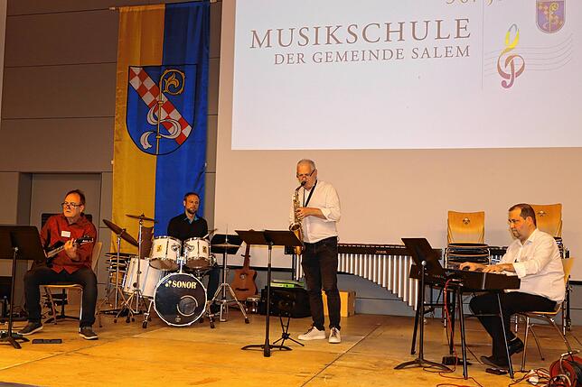 Bild 11: Das Jubiläumskonzert der Musikschule Salem in Bildern