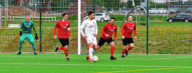Bild 8: TuS Binzen besiegt den FC Hochrhein mit 4:2 &ndash; und wir haben Bilder!