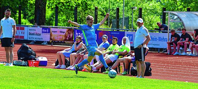 Bild 1: SV Buch siegt 5:1 bei der SG FC Wehr/Brennet &ndash; und wir haben Bilder!