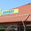 Beim E-Center in der Hagelrainstraße gab es am Sonntagmorgen einen Polizeieinsatz.