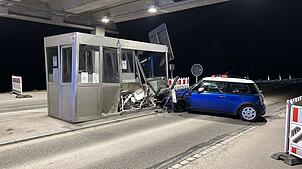 Zu 688 Unfällen – wie hier beim Zoll Neuhausen am Rheinfall/Jestetten – wurde die Kantonspolizei Schaffhausen im vergangenen Jahr gerufen.