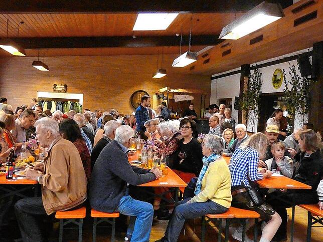 Bild 8: Bilder vom Oktoberfest Albbruck-Buch