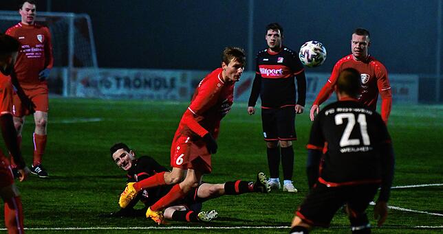Bild 30: FC Schlüchttal gewinnt das Derby beim FC RW Weilheim &ndash; und wir haben Bilder!