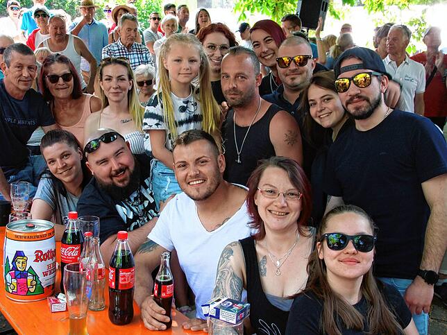 Bild 15: Bilder vom Pfingstmontag-Frühschoppen an der alten Konzertmuschel &ndash; Tei 2