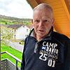 Er ist dem Axt-Mann in Binningen nur mit einem Besenstiel in der Hand entgegengetreten: Rentner Bernd Kaier.
