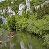 Das Paddeln auf dem Fluss in Richtung Sigmaringen ist eines der gern genutzten Freizeitangebote im Oberen Donautal.