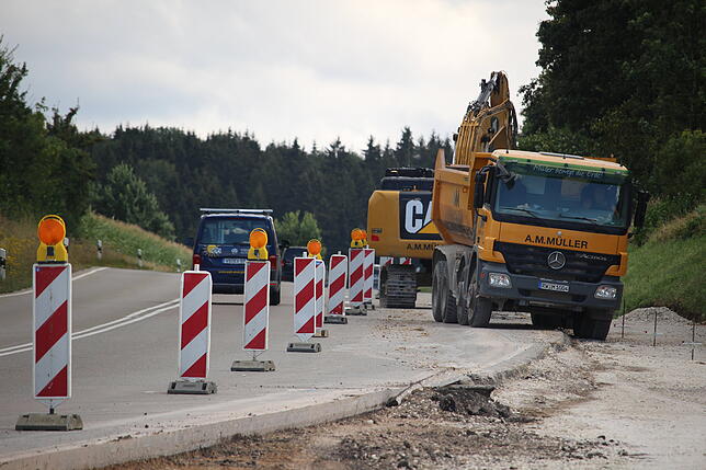 Die Anschlussstelle im Süden ist aufgrund der Kurvenführung kompliziert, vieles muss hier angepasst werden. Dazu soll die Straße ...