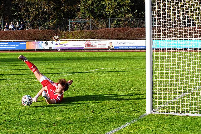 Bild 4: SV 08 Laufenburg II trotzt Spitzenreiter SV BW Murg ein 2:2 ab &ndash; und wir haben Bilder!