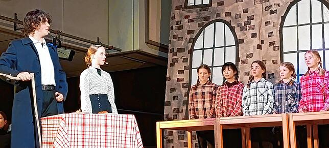 Bild 14: Großartiger Auftritt des Musical „Oliver Twist“ – Teil 1
