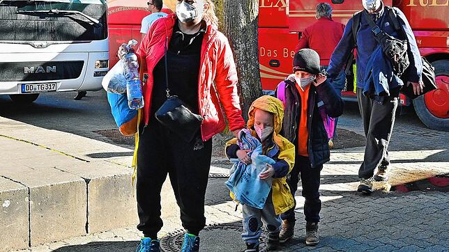 Ukrainische Flüchtlinge treffen am 10. März in Freiburg ein.