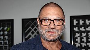 Architekt Gerhard P. Maier glaubte, den Tafelladen zu unterstützen, als er einem Mann eine Spende übergab. Dieser behauptete, die ...