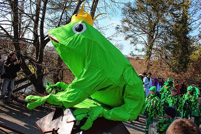 Bild 16: Fasnacht-Umzug 2025 in Wutöschingen: 41 Gruppen bringen viel Freude