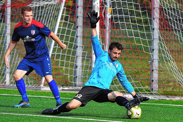 Bild 13: FV Lörrach-Brombach II besiegt Aufsteiger FC Schlüchttal glatt mit 4:0 &ndash; und wir haben die Bilder!