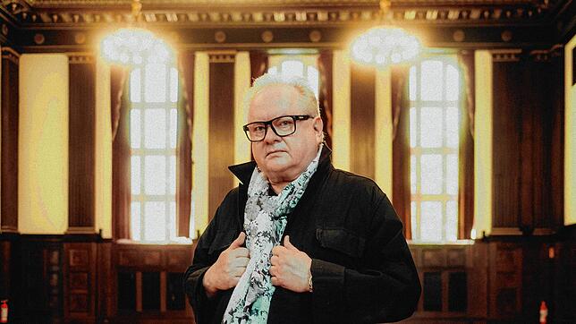 Heinz Rudolf Kunze, 64, zählt zu Deutschlands erfolgreichsten Songschreibern. &bdquo;Dein ist mein ganzes Herz&ldquo; brachte ihm 1985 ...