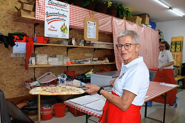 Bild 14: Drei Tage lang feierte Unadingen das Geranienfest