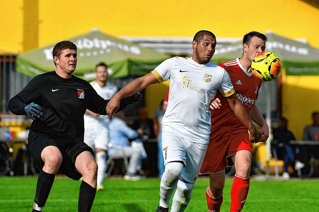 Bild 15: FC RW Weilheim feiert 2:0-Arbeitssieg bei Bosporus FC Friedlingen &ndash; und wir haben Bilder!