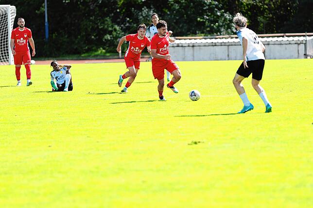 Bild 10: FSV Rheinfelden gewinnt Derby beim FC Tiengen 08 mit 3:2 – und wir haben Fotos!