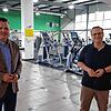 Wie sieht die Lage derzeit in den Fitness-Studios der Doppelstadt aus? CDU-Mann Thorsten Frei macht sich im Studio G1 ein Bild und ...
