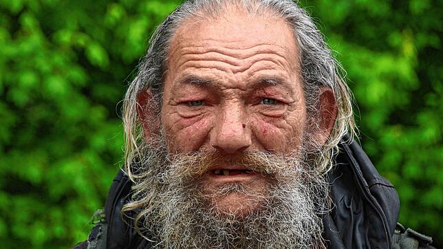 &bdquo;Ich bin gesund und komme gut zurecht.&ldquo; Werner Husemann.