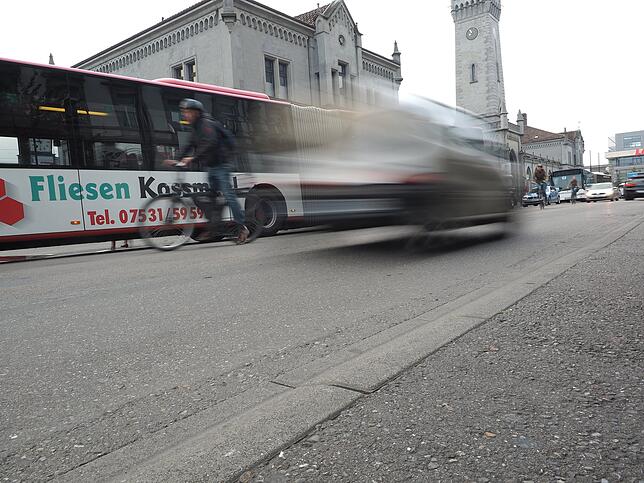 Ein Investitionsschwerpunkt 2019/2020 für die Stadt Konstanz soll der Bahnhofplatz sein. Sanierung und Umbau sollen 4,65 Millionen Euro ...