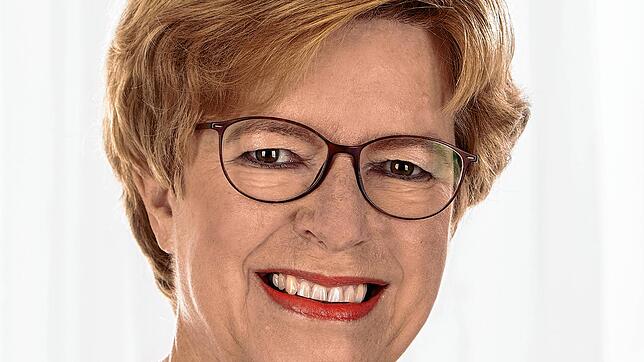 Die Historikerin und Gymnasiallehrerin Sibylle Probst-Lunitz erhält den Hegaupreis der Gemeinde Steißlingen. Regelmäßig werden dabei ...