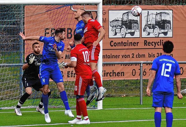 Bild 17: VfR Bad Bellingen beendet Negativserie mit 4:0 beim TuS Efringen-Kirchen &ndash; und wir haben Bilder!