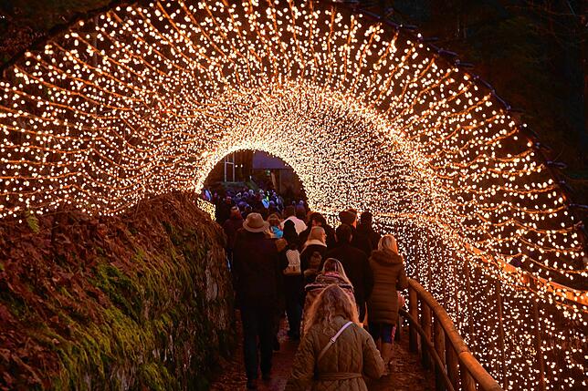 Bild 9: Triberger Weihnachtszauber verzaubert mit einer Million Lichter