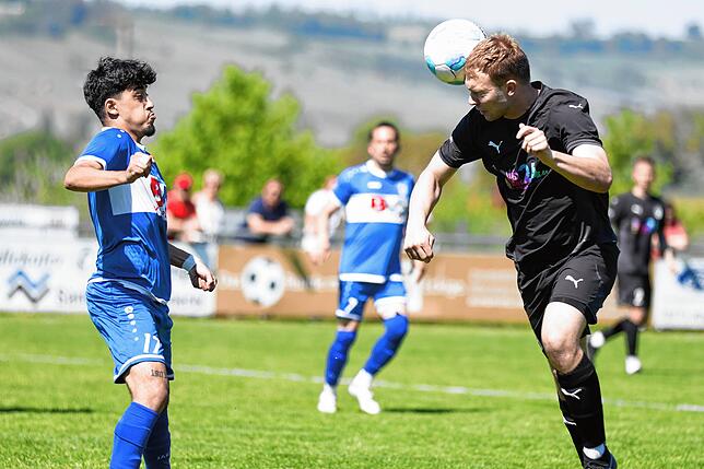 Bild 10: FC Erzingen unterliegt dem FC Wittlingen vor 500 Zuschauern mit 0:2 – und wir haben Fotos!