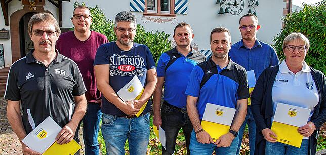 Ehrenamtlich tätig: In Wehr wurden (von links) Harald Oswald (SG Malsburg-Marzell), Thorsten Walz (SV Rheintal), Peter Feucht (SV ...