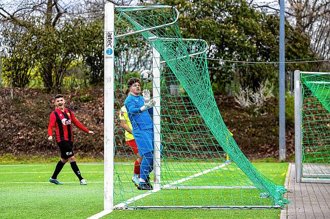 Bild 16: FSV Rheinfelden feiert 12:0-Kantersieg gegen Freiburger FC U23 &ndash; und wir haben Bilder!