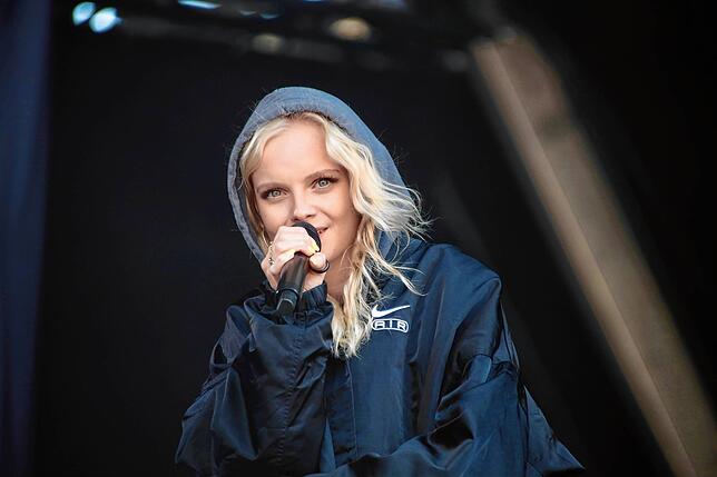 Bild 16: Alle Bilder vom Southside-Auftritt von Sängerin Paula Hartmann