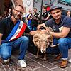Stephan Vatter (von links) freut sich über die Ernennung zum Bockgötti von Chilbibock &bdquo;Stephan der Humorvolle&ldquo;, der von dem ...