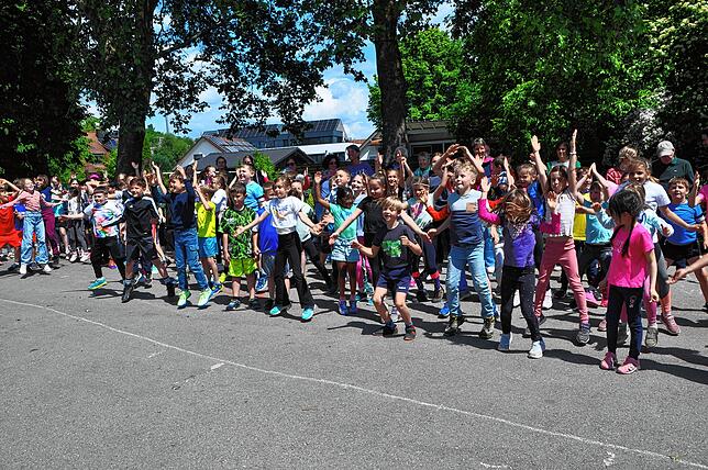 Bild 25: Bilder vom Sponsorenlauf der Grundschule Leimbach