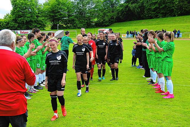 Bild 37: Die besten Bilder vom Frauen-Bezirkspokal-Finale in Mönchweiler