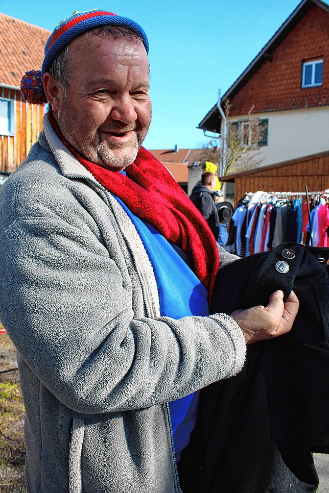 Bild 6: Bilder vom Krämermarkt in Neufrach am Rosenmontag