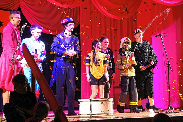 Bild 11: Bilder vom Bunten Abend in der Wutachhalle Horheim