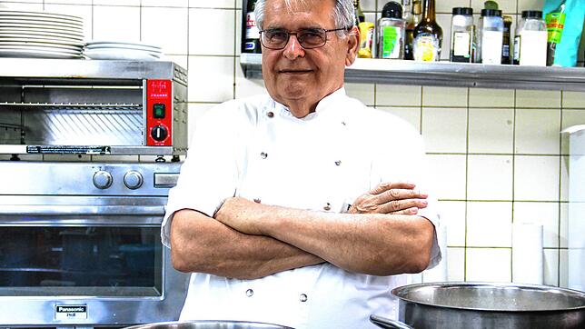 Schreiben ist wie Kochen: Pantelija Dudic in der Küche seines Gasthauses in Konstanz.