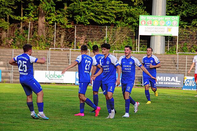 Bild 10: Irrer Pokal-Fight! Die besten Bilder vom 3:2-Sieg des SC Pfullendorf gegen den FC 03 Radolfzell