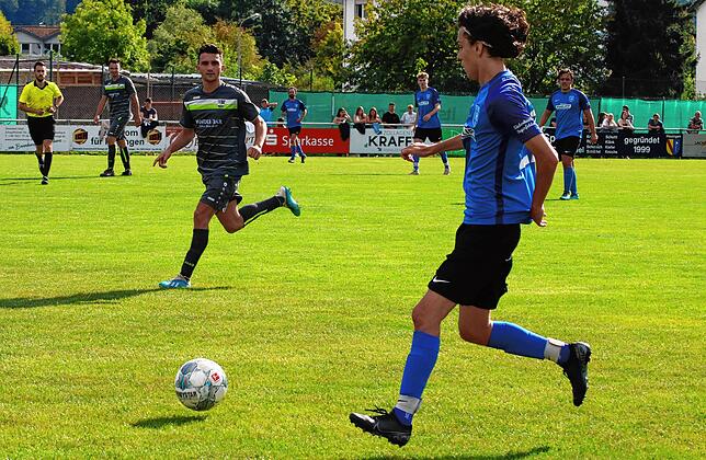 Bild 13: FC Hauingen fegt den FV Degerfelden mit 10:1 vom Platz &ndash; und wir haben Bilder vom Spiel