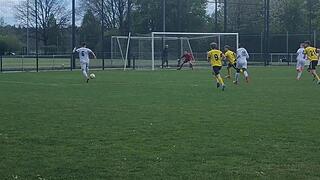 Spencer Trainer mit der 1:0-Führung