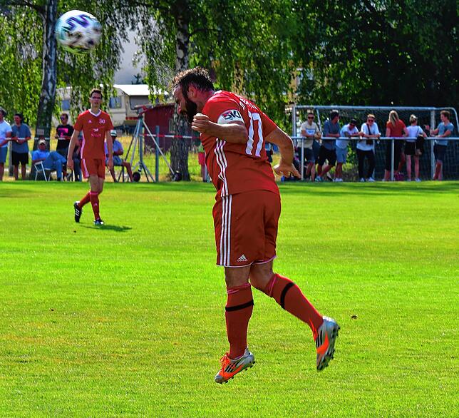 Bild 24: SV Jestetten qualifiziert sich durch ein 5:0 gegen den TuS Efringen-Kirchen für die Hauptrunde im SBFV-Rothauspokal &ndash; und wir haben Bilder!