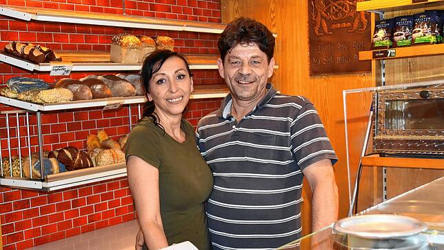 Seit zehn Jahren sind Paola Prato und Rocco Pintaric die „Bäckerei Martin“. Gerne würden sie die Bäckerei auch weiterhin im Sinne von ...