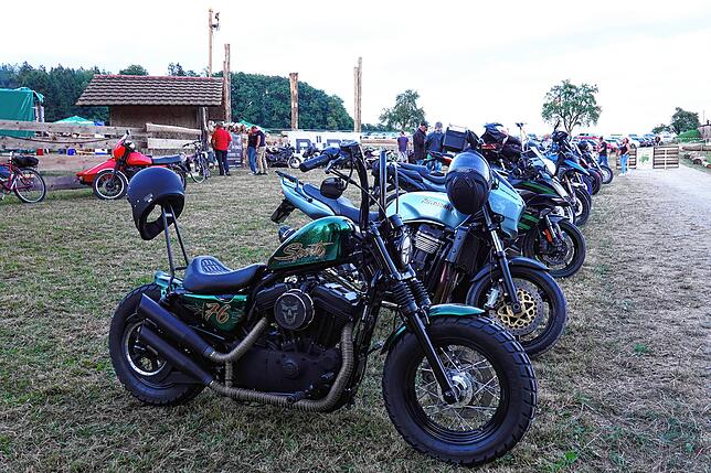 Bild 6: So viel Spaß macht das Motorradfäscht Grunholz