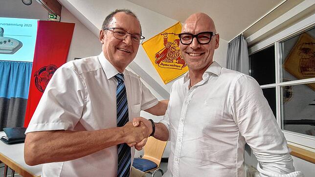 Poppele Timo Heckel (rechts) wird der neue Zunftmeister der Poppele und wird Nachfolger von Stephan Glunk.