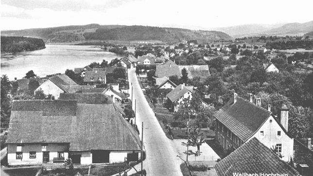 So wie auf dieser Aufnahme von 1937 sah es auch noch in den 60er-Jahren in Wallbach aus und bis nach dem Rückbau der Ortsdurchfahrt im ...