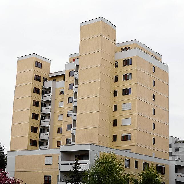 Dieses Hochhaus ist so gebaut, wie es der Bebauungsplan von 1970 vorsieht.